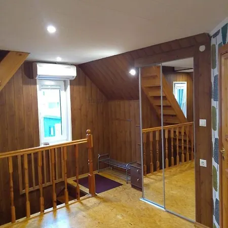 House Apartment *